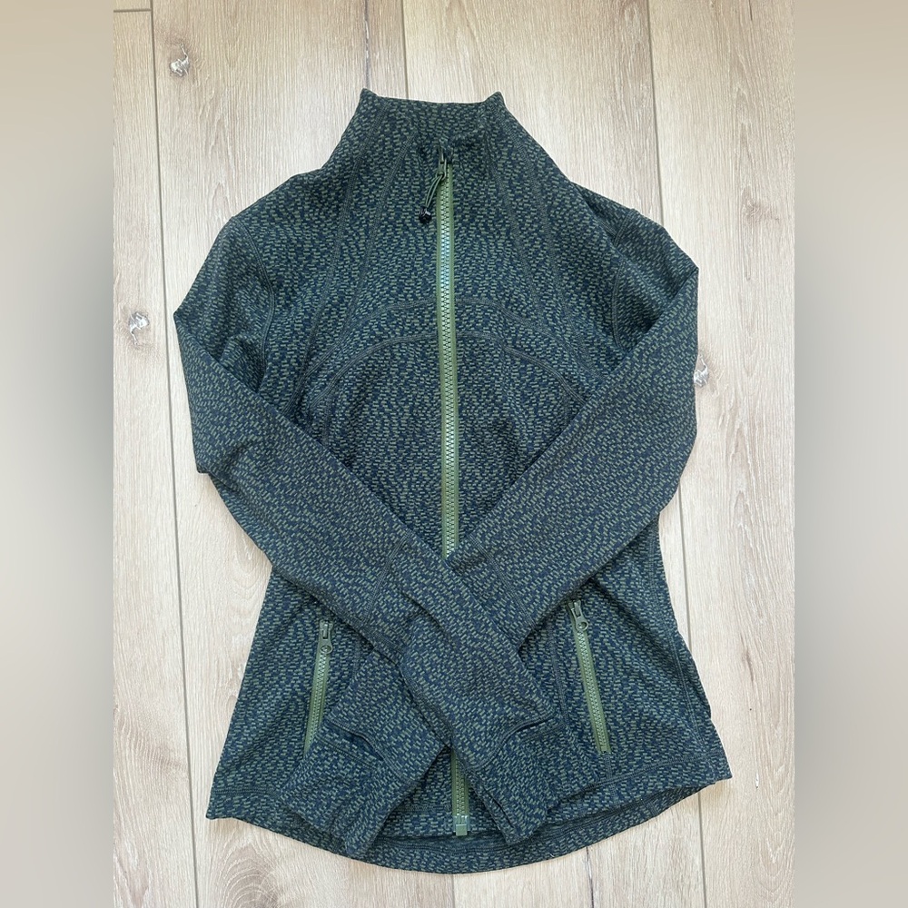 Green and black patterned Lululemon define jacket
